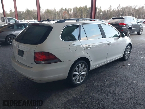 2012 Volkswagen Jetta TDI w/Sunroof & Nav z VIN 3VWPL7AJ7CM698031, wystawiony jako IAAI lot #41077477 z przebiegiem 126 351 mil mil oraz . Historia ofert i sprzedaży dostępna na DreamBid. Obrazek 4.