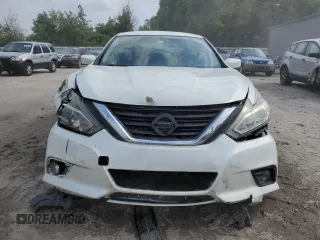 2016 Nissan Altima SV with VIN 1N4AL3AP0GC267131, listed as a Copart auction lot 53040465 with 122,308 mi miles and Salvage Title. Bid and sale history available at carsss.com. Image 5.
