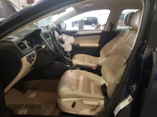 2013 Volkswagen Jetta SE with VIN 3VWDX7AJ7DM400165, listed as a Copart auction lot 55957145 with 175,668 mi miles and Salvage title. Bid and sale history available at DreamBid. Image 7.