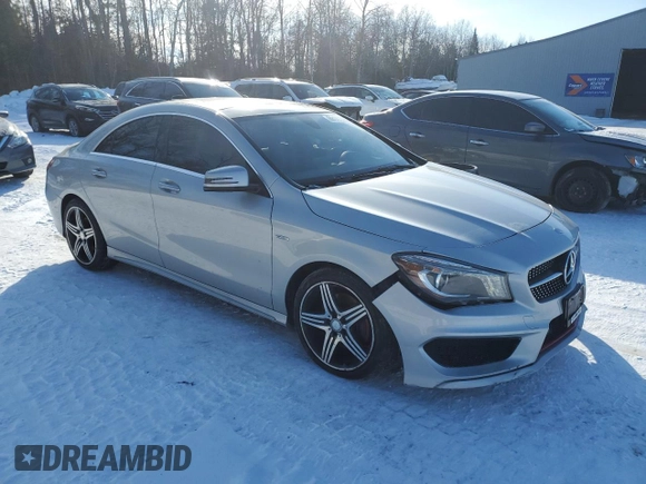 2015 Mercedes-Benz CLA 250 with VIN WDDSJ4GB6FN172572, listed as a Copart auction lot 89178325 with 132,807 mi miles and Clean Title. Bid and sale history available at DreamBid. Image 4.