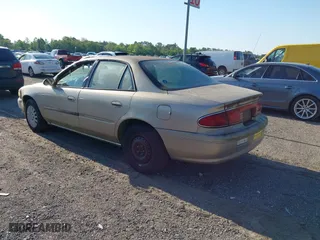 2003 Buick Century Custom with VIN 2G4WS52J331151314, listed as a IAAI auction lot 41970268 with 147,119 mi miles. Bid and sale history available at carsss.com. Image 3.
