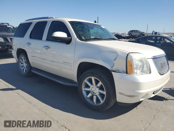 2011 GMC Yukon Denali with VIN 1GKS1EEF4BR259318, listed as a Copart auction lot 76171174 with 162,386 mi miles and Salvage Title. Bid and sale history available at carsss.com. Image 4.