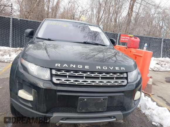 2012 Land Rover Range Rover Evoque Pure Premium with VIN SALVR2BG4CH685247, listed as a IAAI auction lot 41583976 with 166,380 mi miles. Bid and sale history available at carsss.com. Image 6.