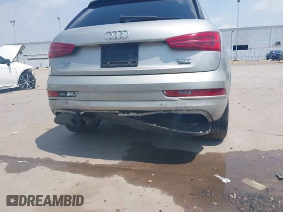 2016 Audi Q3 Premium Plus z VIN WA1EFCFS3GR002758, wystawiony jako IAAI lot #42262429 z przebiegiem 134 850 mil mil oraz . Historia ofert i sprzedaży dostępna na DreamBid. Obrazek 18.
