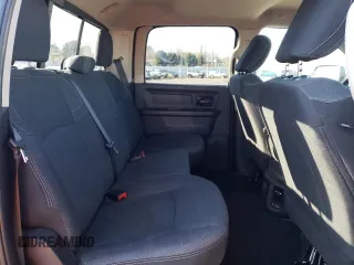 2020 Ram 2500 Tradesman z VIN 3C6UR5HJ7LG285613, wystawiony jako Copart lot #42241985 z przebiegiem 30 298 mil mil oraz Szkoda całkowita • Salvage title. Historia ofert i sprzedaży dostępna na DreamBid. Obrazek 10.