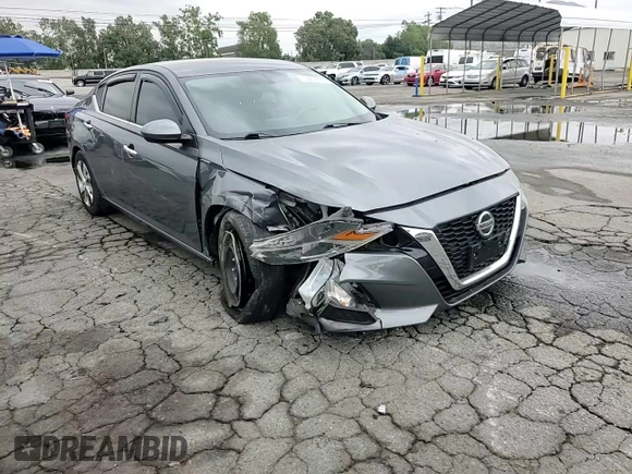 2020 Nissan Altima S with VIN 1N4BL4BV7LC204738, listed as a Copart auction lot 55827275 with 80,667 mi miles and Salvage title. Bid and sale history available at DreamBid. Image 13.