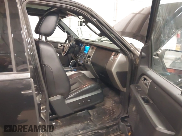 2015 Ford Expedition EL Limited with VIN 1FMJK2AT4FEF32331, listed as a IAAI auction lot 42126769 with 200,642 mi miles. Bid and sale history available at carsss.com. Image 5.