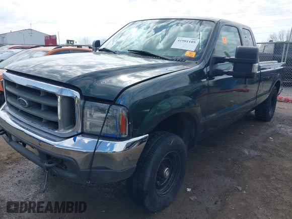 2001 Ford Super Duty F-250 XL with VIN 1FTNX21F91EB48250, listed as a IAAI auction lot 41901105 with 224,752 mi miles. Bid and sale history available at carsss.com. Image 16.