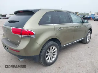 2013 Lincoln MKX with VIN 2LMDJ6JK7DBL14542, listed as a IAAI auction lot 41919144 with 126,714 mi miles. Bid and sale history available at carsss.com. Image 4.