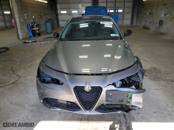 2021 Alfa Romeo Giulia Ti with VIN ZARFANBN4M7644262, listed as a Copart auction lot 48141725 with 23,550 mi miles and Salvage Title. Bid and sale history available at carsss.com. Image 5.