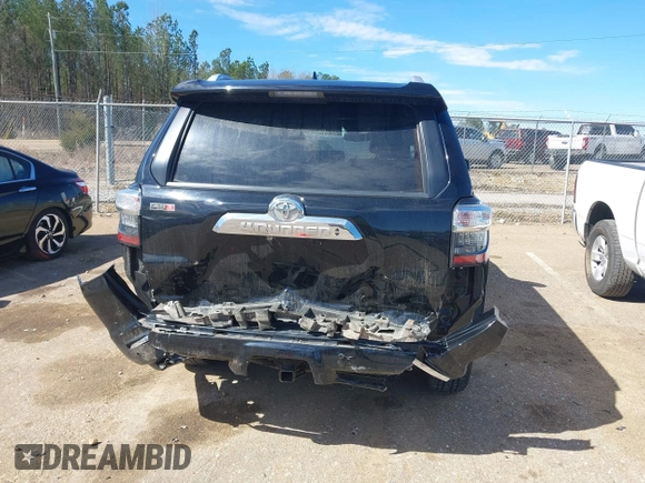 2014 Toyota 4Runner SR5 with VIN JTEZU5JR2E5074807, listed as a IAAI auction lot 41730326 with 144,383 mi miles and . Bid and sale history available at DreamBid. Image 6.