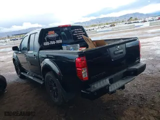 2018 Nissan Frontier SV V6 with VIN 1N6AD0ERXJN750510, listed as a IAAI auction lot 41749841 with 98,324 mi miles. Bid and sale history available at carsss.com. Image 3.