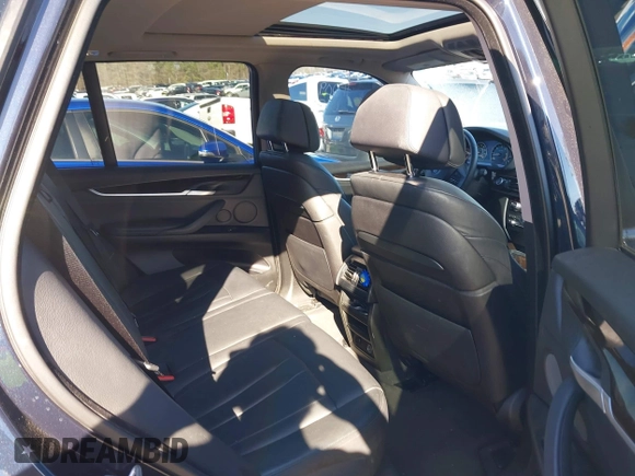2014 BMW X5 xDrive35d with VIN 5UXKS4C52E0J96532, listed as a IAAI auction lot 41763066 with 153,634 mi miles. Bid and sale history available at carsss.com. Image 8.