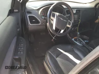 2012 Chrysler 200 S with VIN 1C3CCBHG3CN192608, listed as a Copart auction lot 47979145 with 0 mi miles and Salvage Title. Bid and sale history available at carsss.com. Image 8.