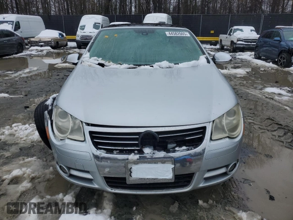 2007 Volkswagen Eos 3.2L with VIN WVWFB71FX7V037070, listed as a Copart auction lot 44582665 with Not Provided miles and Salvage Title. Bid and sale history available at DreamBid. Image 5.