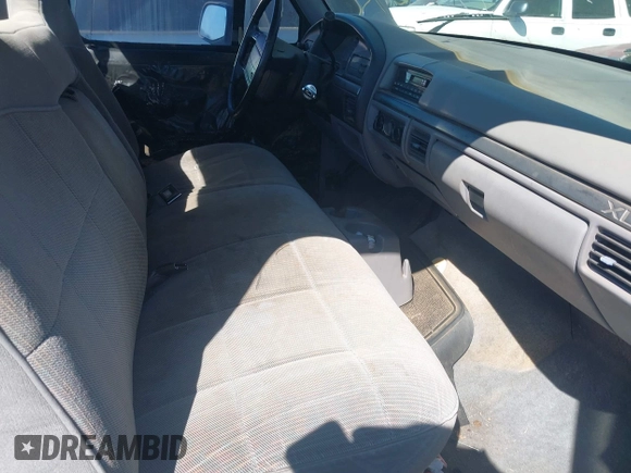 1995 Ford F-150 with VIN 1FTEF14N6SLB97371, listed as a IAAI auction lot 41833883 with 156,408 mi miles. Bid and sale history available at carsss.com. Image 8.