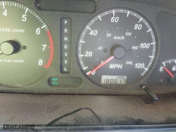 2001 Isuzu Rodeo S with VIN 4S2DM58W214322178, listed as a IAAI auction lot 41398609 with 180,017 mi miles. Bid and sale history available at carsss.com. Image 7.