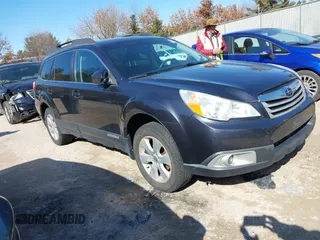 2011 Subaru Outback Premium z VIN 4S4BRCGC6B1444170, wystawiony jako IAAI lot #41769910 z przebiegiem 200 672 mil mil oraz . Historia ofert i sprzedaży dostępna na DreamBid. Obrazek 1.