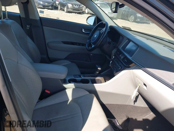2017 Kia Optima EX z VIN KNAGV4LD4H5010046, wystawiony jako IAAI lot #41679443 z przebiegiem 73 367 mil mil oraz . Historia ofert i sprzedaży dostępna na DreamBid. Obrazek 5.