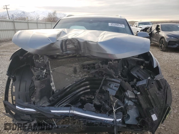2024 Volkswagen Atlas SEL Premium R-Line with VIN 1V2FE2CA3RC215426, listed as a Copart auction lot 45599575 with 19,705 mi miles and Salvage title. Bid and sale history available at DreamBid. Image 5.