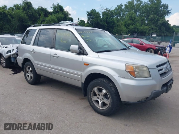 2008 Honda Pilot EX-L z VIN 5FNYF18648B022693, wystawiony jako IAAI lot #42681374 z przebiegiem 261 657 mil mil oraz . Historia ofert i sprzedaży dostępna na DreamBid. Obrazek 1.
