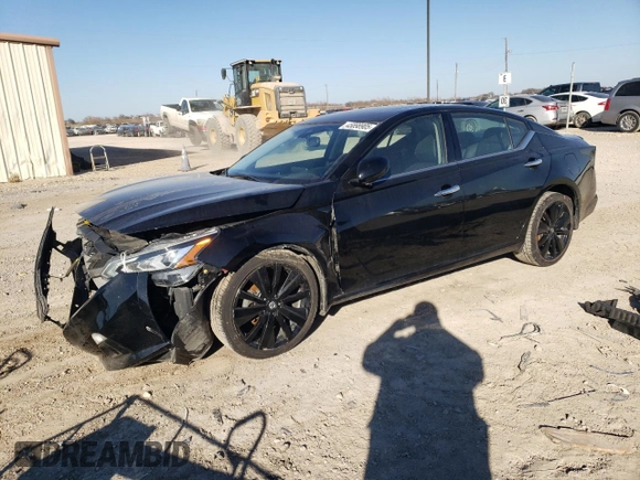 2019 Nissan Altima 2.5 Platinum with VIN 1N4BL4FW1KC191177, listed as a Copart auction lot 45898905 with 86,967 mi miles and Salvage Title. Bid and sale history available at carsss.com. Image 1.