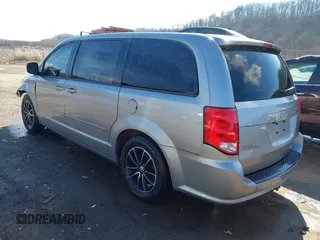 2017 Dodge Grand Caravan SE with VIN 2C4RDGBG6HR854314, listed as a IAAI auction lot 41576834 with 128,129 mi miles and . Bid and sale history available at DreamBid. Image 3.