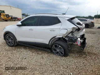 2021 Buick Encore GX Select with VIN KL4MMDS25MB072229, listed as a Copart auction lot 60198005 with 39,401 mi miles and Salvage title. Bid and sale history available at DreamBid. Image 2.