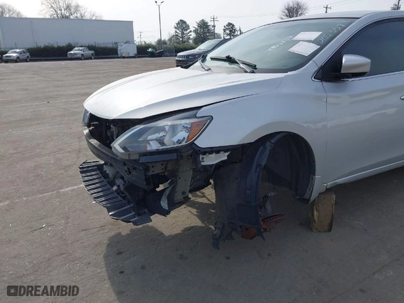 2019 Nissan Sentra SV with VIN 3N1AB7APXKY202357, listed as a IAAI auction lot 41795476 with 107,406 mi miles. Bid and sale history available at carsss.com. Image 17.