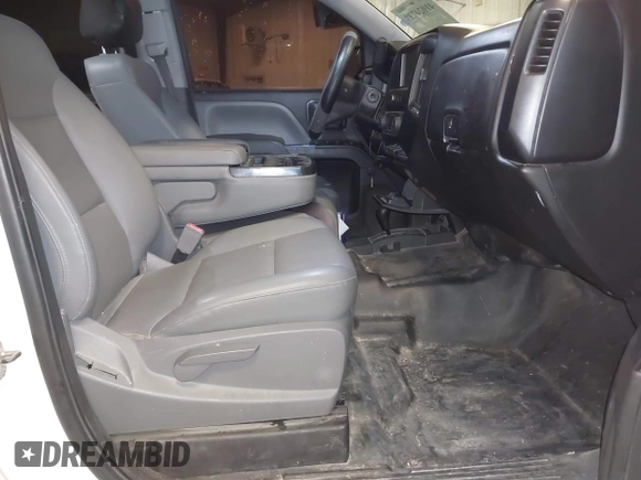 2018 Chevrolet Silverado 1500 Work Truck with VIN 3GCUKNEC7JG182613, listed as a IAAI auction lot 41024739 with 159,973 mi miles. Bid and sale history available at carsss.com. Image 5.
