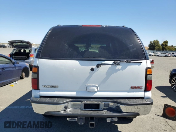 2004 GMC Yukon SLE with VIN 1GKEK13T54J168734, listed as a Copart auction lot 71235204 with 174,429 mi miles and Salvage Title. Bid and sale history available at carsss.com. Image 6.
