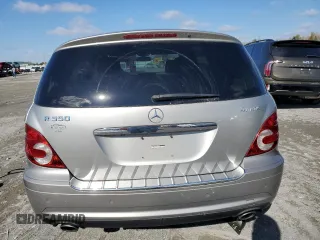 2008 Mercedes-Benz R-Class 3.5L with VIN 4JGCB65E28A086296, listed as a Copart auction lot 79639724 with 283,508 mi miles and Salvage Title. Bid and sale history available at carsss.com. Image 6.