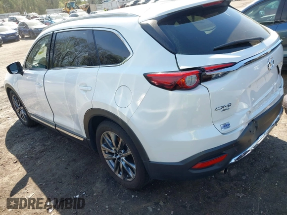 2016 Mazda CX-9 Signature with VIN JM3TCBEY4G0118231, listed as a IAAI auction lot 41903023 with 77,475 mi miles and . Bid and sale history available at carsss.com. Image 3.