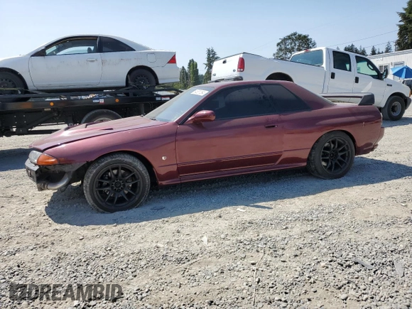 1990 Nissan Skyline z VIN BNR32011442, wystawiony jako Copart lot #64651064 z przebiegiem 118 579 mil mil oraz Czysty tytuł • Clean title. Historia ofert i sprzedaży dostępna na DreamBid. Obrazek 1.