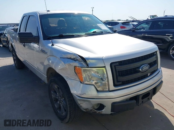 2013 Ford F-150 XL with VIN 1FTFX1CF7DFA46066, listed as a IAAI auction lot 41978103 with 131,722 mi miles. Bid and sale history available at carsss.com. Image 1.