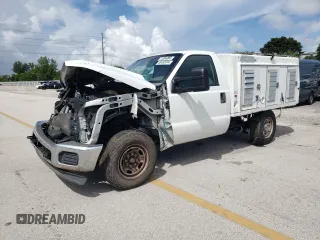 2011 Ford F-250 XL z VIN 1FTBF2A65BEB52514, wystawiony jako Copart lot #69483244 z przebiegiem Nie podano mil oraz Nie do naprawy • Non repairable. Historia ofert i sprzedaży dostępna na DreamBid. Obrazek 1.