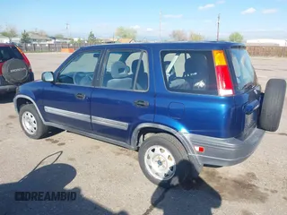 1999 Honda CR-V LX with VIN JHLRD1846XC028583, listed as a IAAI auction lot 42154092 with 200,228 mi miles. Bid and sale history available at carsss.com. Image 3.