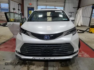 2023 Toyota Sienna Platinum with VIN 5TDESKFC5PS103449, listed as a Copart auction lot 85737154 with 16,186 mi miles and Non Repairable. Bid and sale history available at DreamBid. Image 5.