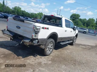 2017 Ford F-250 Lariat with VIN 1FT7W2BT8HED03378, listed as a IAAI auction lot 42545547 with 240,558 mi miles and . Bid and sale history available at DreamBid. Image 4.