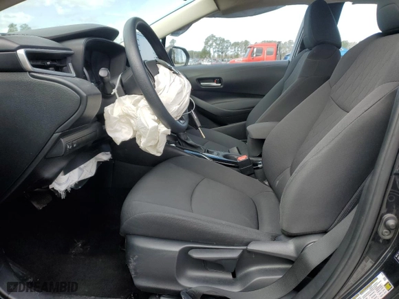 2021 Toyota Corolla LE with VIN 5YFEPMAE7MP216216, listed as a Copart auction lot 49211335 with 90,372 mi miles and Salvage Title. Bid and sale history available at carsss.com. Image 7.