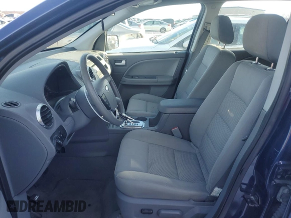 2006 Ford Freestyle SE z VIN 1FMZK041X6GA13628, wystawiony jako Copart lot #42956805 z przebiegiem 145 055 mil mil oraz Czysty tytuł • Clean title. Historia ofert i sprzedaży dostępna na DreamBid. Obrazek 7.
