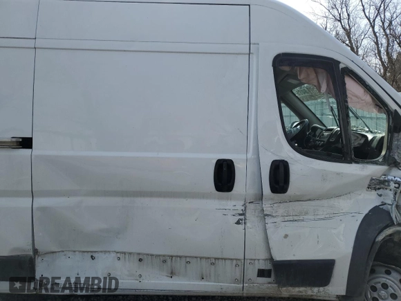 2017 Ram ProMaster Cargo with VIN 3C6TRVDG3HE525443, listed as a Copart auction lot 50401815 with 106,958 mi miles and Salvage Title. Bid and sale history available at carsss.com. Image 11.