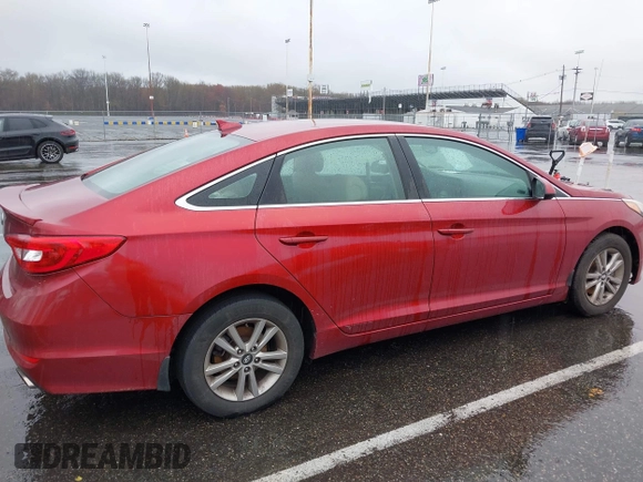 2016 Hyundai Sonata SE z VIN 5NPE24AF7GH391820, wystawiony jako IAAI lot #42015648 z przebiegiem 123 004 mil mil oraz . Historia ofert i sprzedaży dostępna na DreamBid. Obrazek 19.