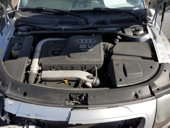 2001 Audi TT with VIN TRUWT28N411030021, listed as a Copart auction lot 48435505 with 136,441 mi miles and Salvage Title. Bid and sale history available at carsss.com. Image 11.