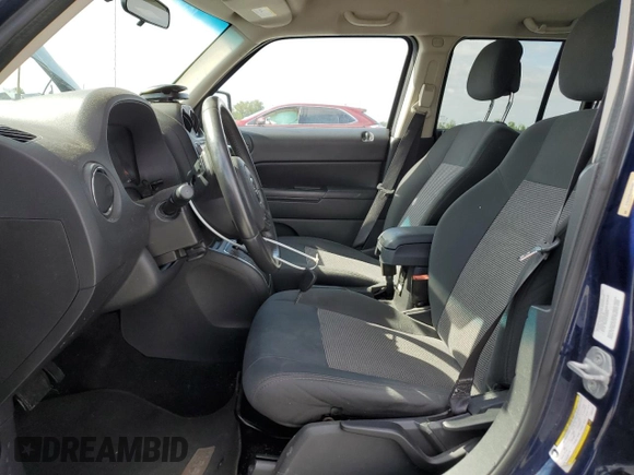 2012 Jeep Patriot Latitude with VIN 1C4NJRFB0CD624281, listed as a Copart auction lot 53113805 with 131,030 mi miles and Salvage Title. Bid and sale history available at carsss.com. Image 7.