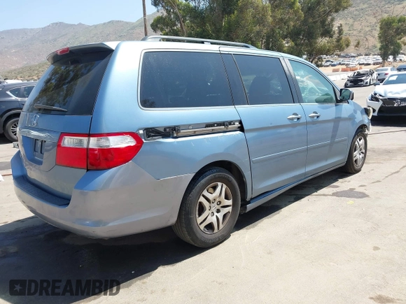 2007 Honda Odyssey EX-L with VIN 5FNRL38727B142735, listed as a IAAI auction lot 42093062 with 195,653 mi miles and . Bid and sale history available at DreamBid. Image 4.