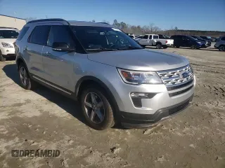 2018 Ford Explorer XLT z VIN 1FM5K7D88JGC25425, wystawiony jako Copart lot #89195105 z przebiegiem 99 890 mil mil oraz Szkoda całkowita • Salvage title. Historia ofert i sprzedaży dostępna na DreamBid. Obrazek 12.