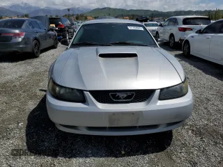 2003 Ford Mustang GT Deluxe with VIN 1FAFP42X93F311182, listed as a Copart auction lot 51703045 with 239,232 mi miles and Clean Title. Bid and sale history available at carsss.com. Image 5.