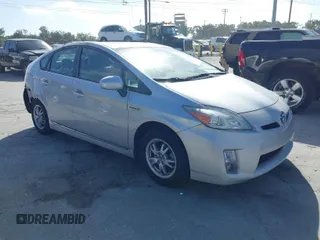 2011 Toyota Prius I with VIN JTDKN3DU1B0285951, listed as a IAAI auction lot 41963891 with 165,744 mi miles. Bid and sale history available at carsss.com. Image 1.