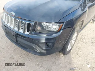 2015 Jeep Compass High Altitude Edition with VIN 1C4NJDEB7FD148412, listed as a IAAI auction lot 41867839 with 181,069 mi miles. Bid and sale history available at carsss.com. Image 6.